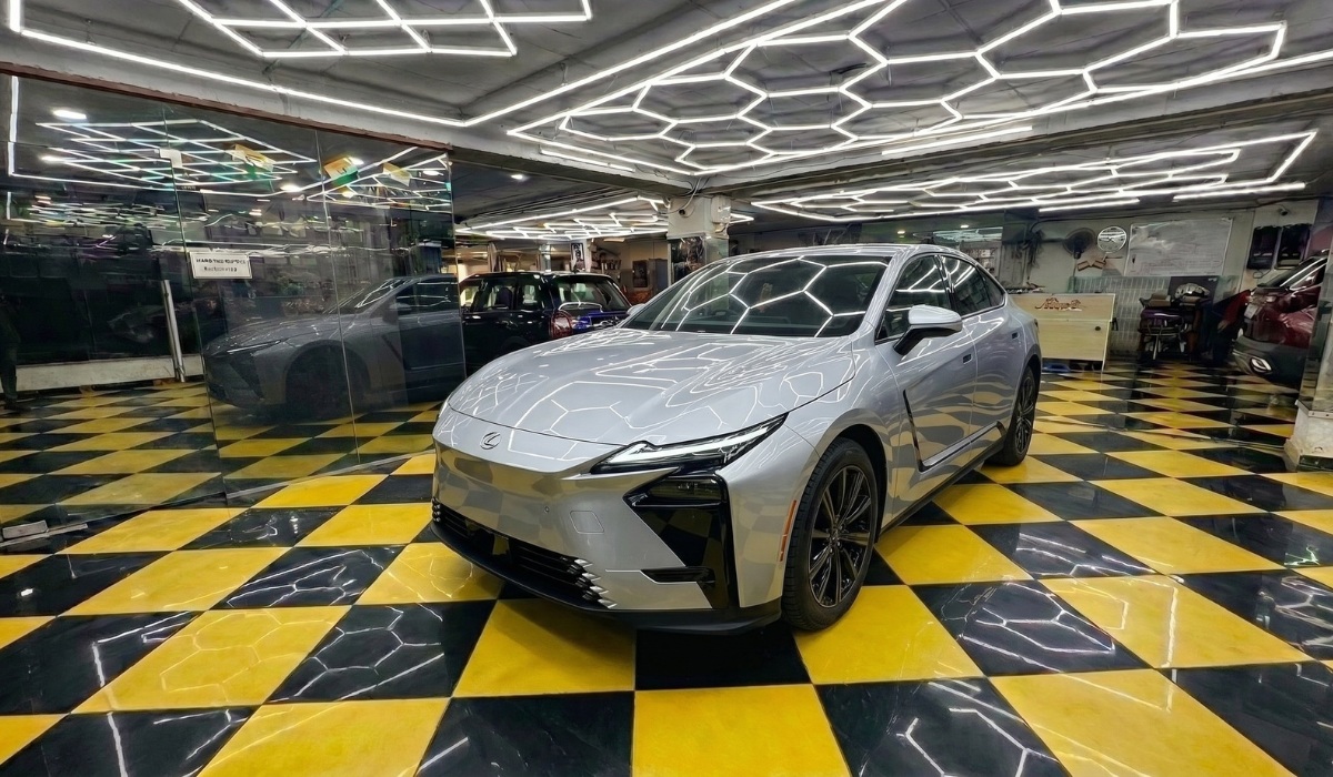 Lexus ES 350h - Feat. lexus car ppf service near me