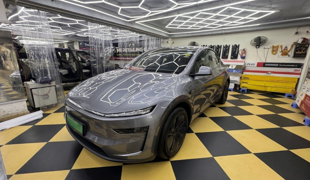 Tesla Model Y - Gloss PPF installing gloss paint protection film on Tesla Model Y