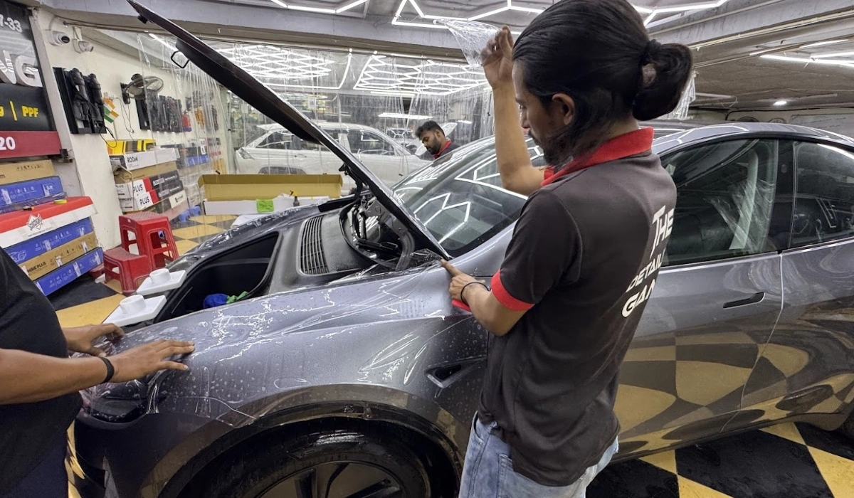 Tesla Model Y - Gloss PPF installing gloss ppf on Tesla Model Y
