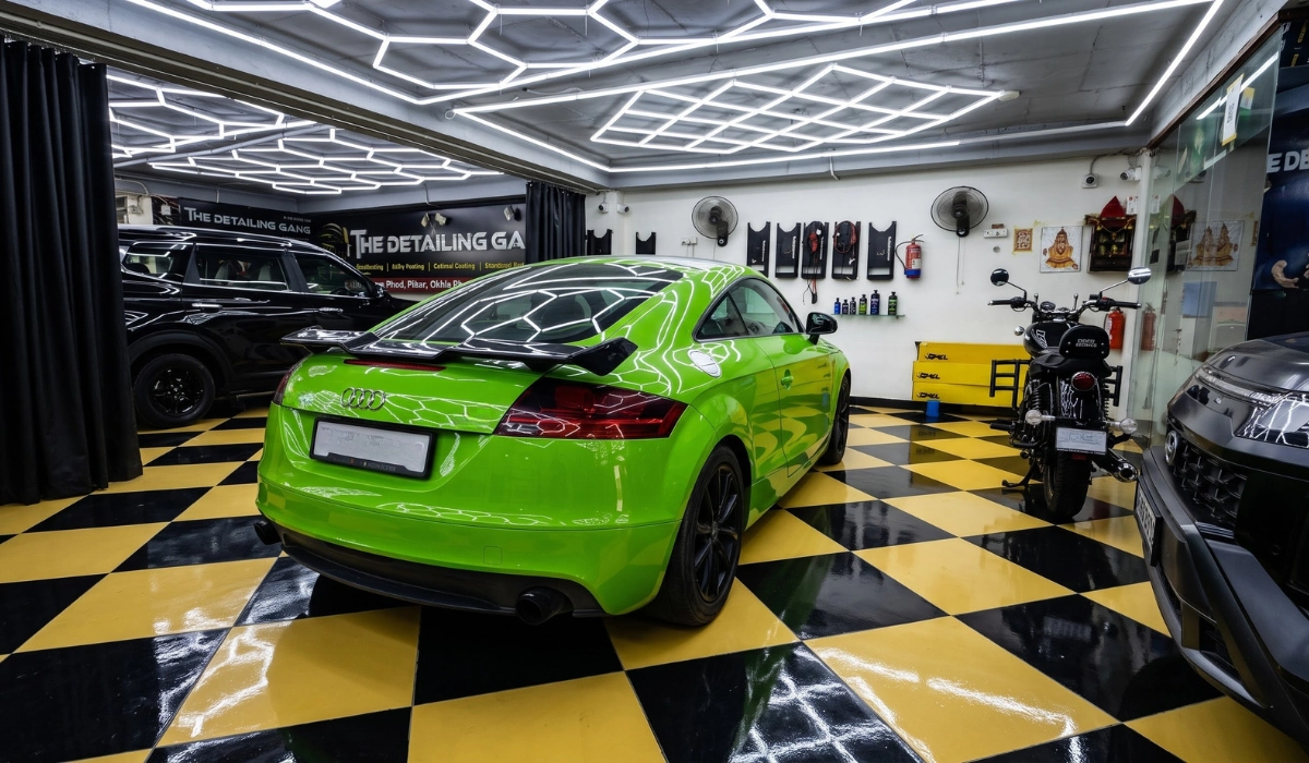 green neon car wrap on audi-tt