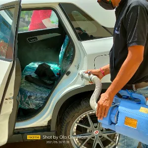 Car Sanitizing Service Price In Delhi